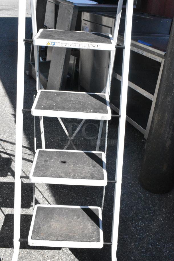 Metal 4 Step Ladder - Image 4 of 4