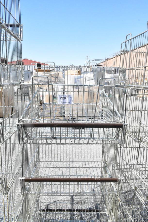 Chrome Finish 4 Tier Basket Style Shelving Unit on Commercial Casters. - Image 5 of 5