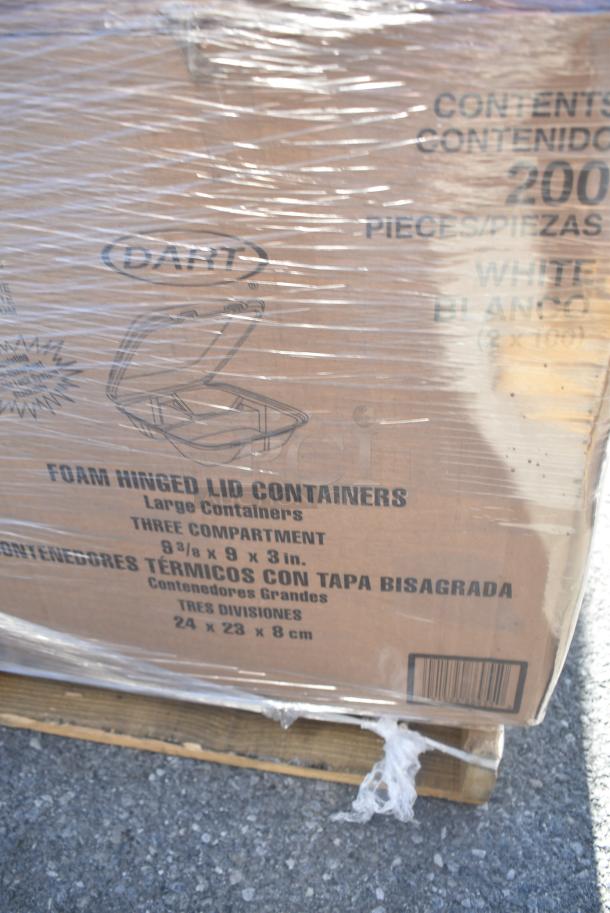 30 BRAND NEW SCRATCH AND DENT! Items Including 347RP10WHSS Visions Wave 10" White Plastic Plate - 144/Case, 130BFORKWP Choice Individually Wrapped Medium Weight Black Polypropylene Plastic Fork - 1000/Case, 500CC24HD 24 oz. Plastic Cold Cup - Designed for Use Without Lids - 600/Case, 3 130BFORK Choice Individually Wrapped Medium Weight Black Polypropylene Plastic Fork - 1000/Case, Choice Poly Gloves, 129MCR16B Choice 16 oz. Black 6 1/4" Round Microwavable Heavy Weight Container with Lid - 150/Case, Choice Deli Sheet. 30 Times Your Bid! - Image 5 of 19
