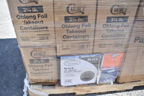 38 BRAND NEW SCRATCH AND DENT! Items Including 4 612LOB225LBC Choice 2.25 lb. Oblong Foil Take-Out Container with Board Lid - 250/Case, 347RP10BKSS Visions Wave 10" Black Plastic Plate - 144/Case, 50012CAFE Choice 12 oz. Café Print Poly Paper Hot Cup - 1000/Case, Dinnerware Set, 50012W CUP 12oz PAP HOT WHITE 1M LID 500L1020B/W, 612FS7800 Choice Full Size Foil Steam Table Pan Medium 2 3/16" Depth - 50/Case, 129MCR32B Choice 32 oz. Black Round Microwavable Heavy Weight Container with Lid 7 1/4" - 150/Case, 128HD8COMBO Choice Heavy Duty 8 oz. Microwavable Translucent Plastic Deli Container and Lid Combo Pack - 240/Case, 500MF883W3C Choice 8" x 8" 3-Compartment Microwaveable White Mineral-Filled Plastic Hinged Take-Out Container - 150/Case, 347RP10WHSLV Visions 10" White Plastic Plate with Silver Lattice Design - 120/Case. 38 Times Your Bid! - Image 5 of 20