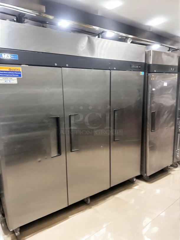 Excellent Condition Turbo Air M3R72-3 Three-Door Reach-In Refrigerator – Tested & Working! - Image 4 of 5