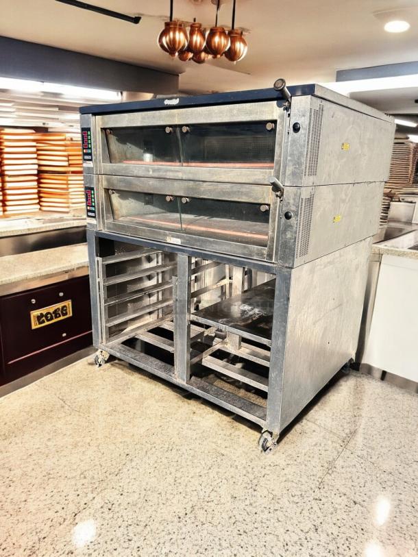 Excellent Condition Hobart Double Deck Commercial Oven – Tested & Working! - Image 2 of 9