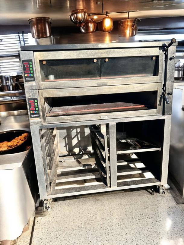 Excellent Condition Hobart Double Deck Commercial Oven – Tested & Working! - Image 6 of 9