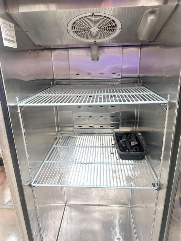 Excellent Condition Commercial Stainless Steel Reach-In Freezer – Tested & Working! - Image 5 of 6