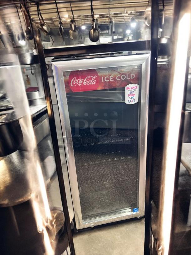 Excellent Condition IDW Display Refrigerator 115Volt – Tested & Working! - Image 3 of 8