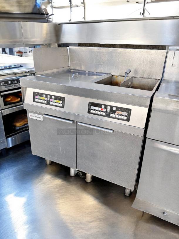 Awesome Heavy-Duty Frymaster Commercial Deep Fryer – Tested & Working! - Image 4 of 12