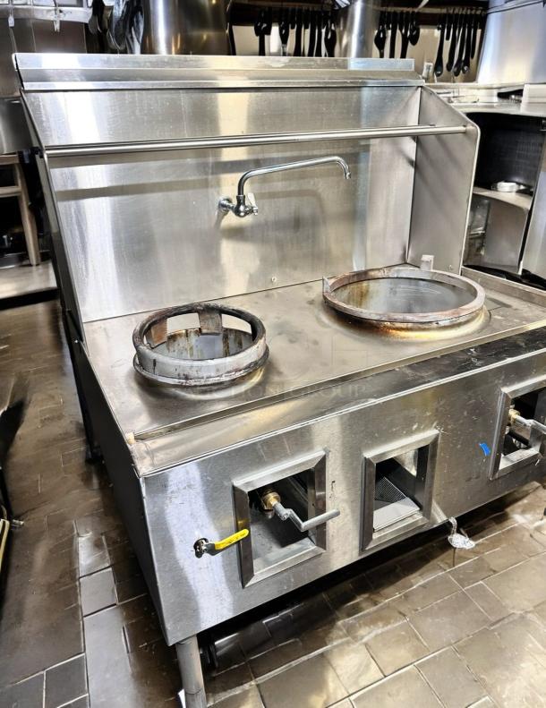 Excellent Condition Westar Restaurant Equipment 2-Burner Range – Fully Tested & Working! - Image 7 of 13