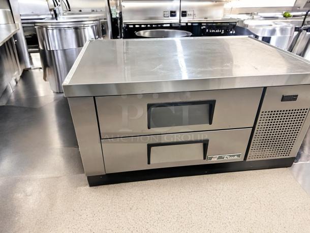 Late Model Excellent  True TRCB-48 Refrigerated Chef Base 115Volt – Tested & Working! - Image 5 of 8