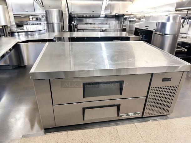 Late Model Excellent  True TRCB-48 Refrigerated Chef Base 115Volt – Tested & Working! - Image 6 of 8