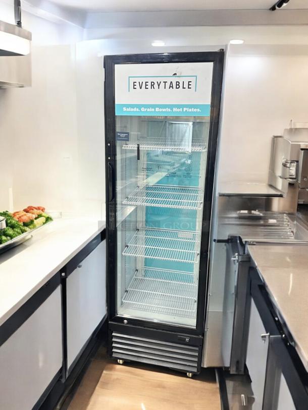 Excellent Condition Upright Display Cooler – Tested & Working! - Image 4 of 6