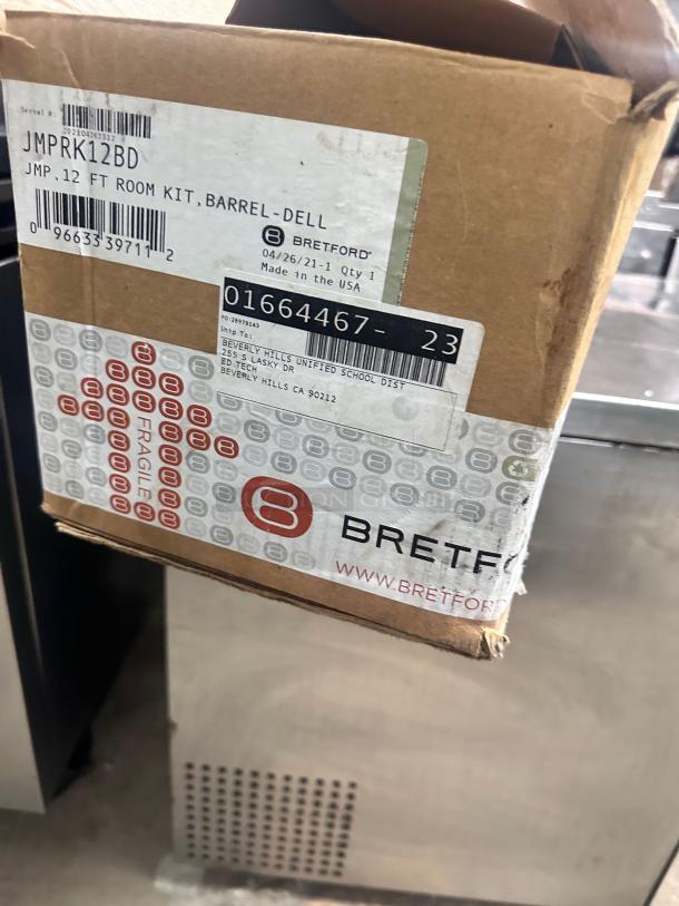 Excellent Condition Bretford Juice Mobile Power Pod Barrel Kit – Tested & Working! - Image 8 of 10
