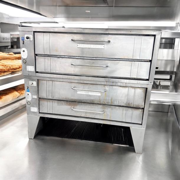 Excellent Condition Bakers Pride Y600 Double Deck Pizza Oven – Tested & Working! - Image 1 of 7