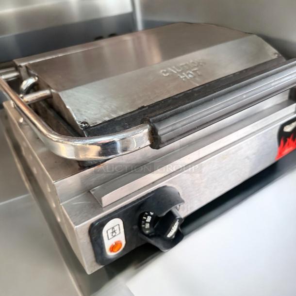 Excellent Condition Commercial Heavy-Duty Panini Press – Tested & Working! - Image 4 of 8