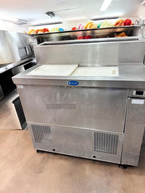 Excellent Condition Randell 69345A Ice Cream Cabinet – Tested & Working! - Image 5 of 10