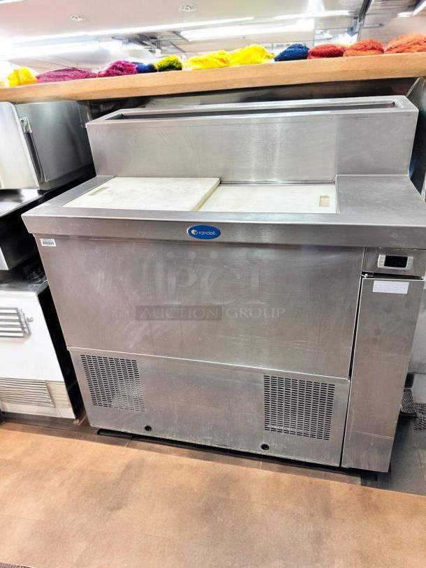 Excellent Condition Randell 69345A Ice Cream Cabinet – Tested & Working! - Image 6 of 10