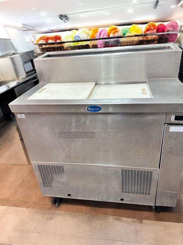 Excellent Condition Randell 69345A Ice Cream Cabinet – Tested & Working! - Image 8 of 10