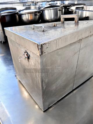 Excellent Condition Commercial Stainless Steel Charcoal Box – Tested & Working!