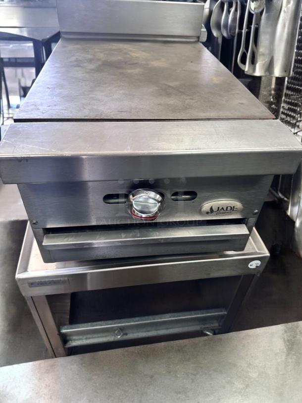 Excellent Condition Commercial Jade Range Griddle – Tested & Working! - Image 1 of 7