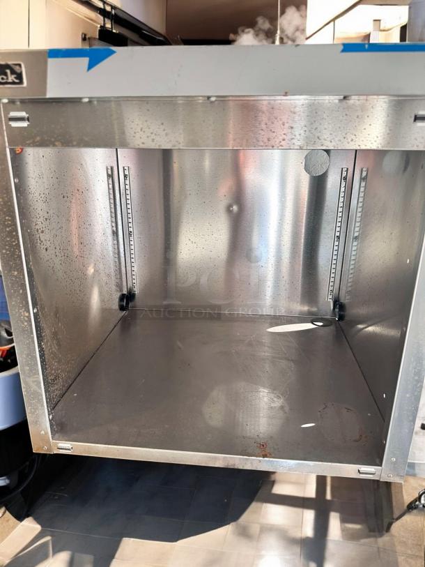 Excellent Condition Perlick Commercial Stainless Steel Drainboard with Underbar Cabinet – Tested & Working! - Image 2 of 4