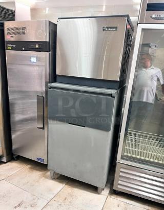 Excellent Condition Scotsman CME1056AS-3 Commercial Ice Machine with Ice Bin – Tested & Working!