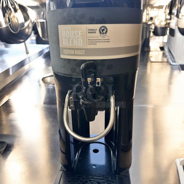 Excellent Condition Bunn VPR 12-Cup Pourover Coffee Brewer – 120V – Tested & Working! - Image 1 of 4