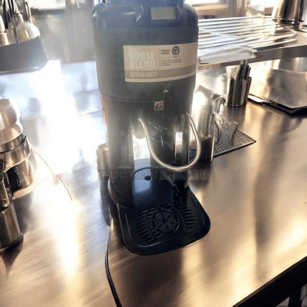 Excellent Condition Bunn VPR 12-Cup Pourover Coffee Brewer – 120V – Tested & Working! - Image 3 of 4