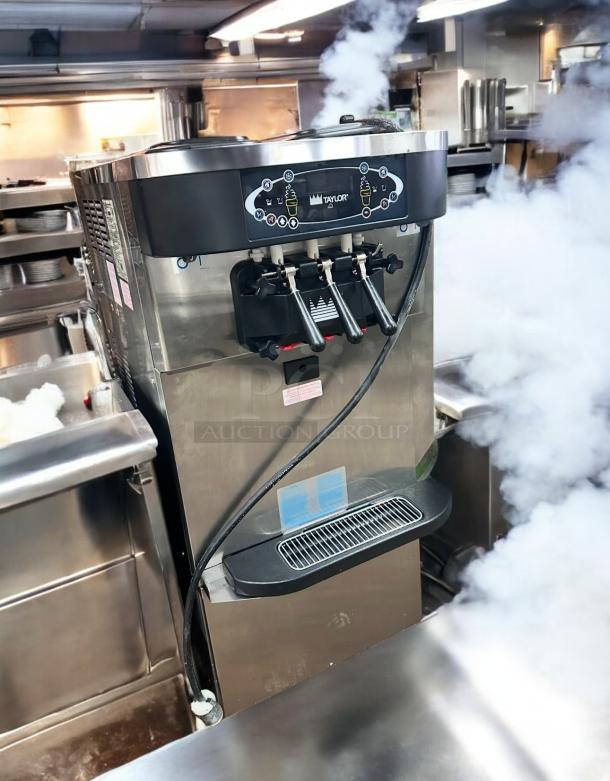 Excellent Condition Taylor Soft Serve Ice Cream Machine – Tested & Working! - Image 2 of 6