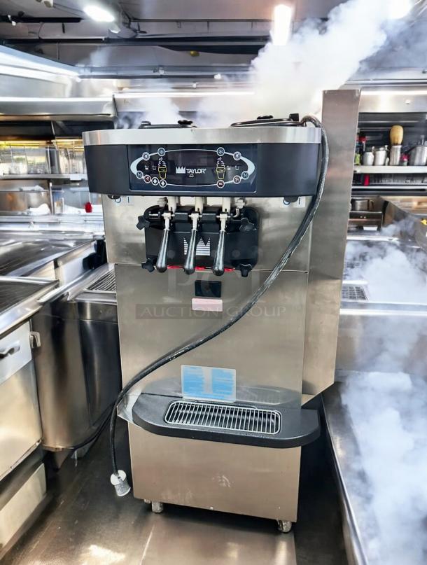 Excellent Condition Taylor Soft Serve Ice Cream Machine – Tested & Working! - Image 3 of 6
