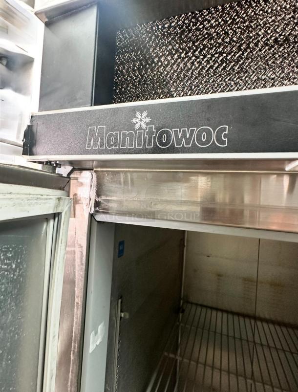 Excellent Condition Manitowoc 3-Door Commercial Refrigerator – Tested & Working! - Image 5 of 9