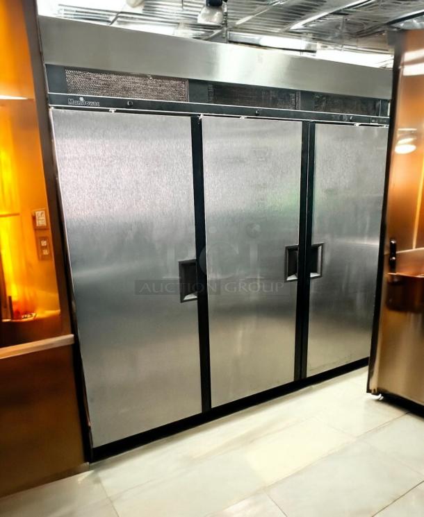 Excellent Condition Manitowoc 3-Door Commercial Refrigerator – Tested & Working! - Image 9 of 9