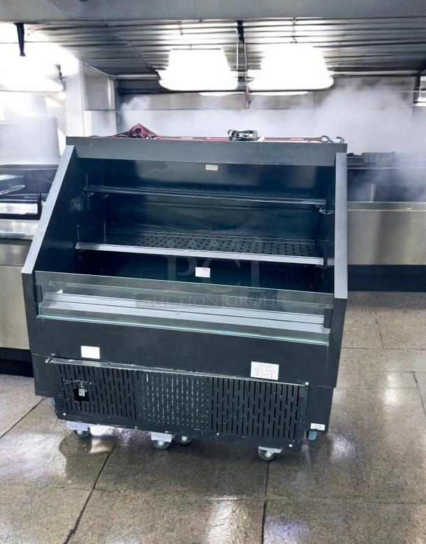 Excellent Condition Refrigerated Open-Air Merchandiser – Tested & Working! - Image 5 of 8