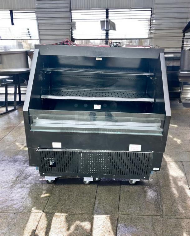 Excellent Condition Refrigerated Open-Air Merchandiser – Tested & Working! - Image 8 of 8