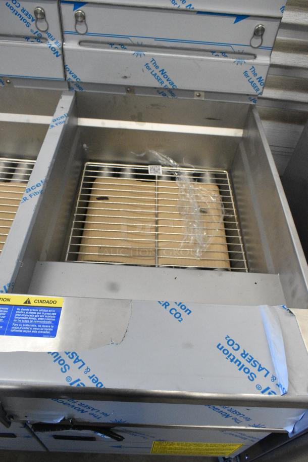BRAND NEW SCRATCH AND DENT! 2022 Pitco Frialator SSH75 Stainless Steel Commercial Natural Gas Powered 2 Bay Deep Fat Fryer on Commercial Casters. 105,000 BTU. - Image 12 of 14
