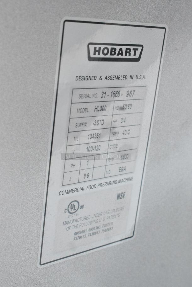 BRAND NEW SCRATCH AND DENT! Hobart Legacy HL300 Metal Commercial Floor Style 30 Quart Planetary Dough Mixer w/ Stainless Steel Mixing Bowl, Bowl Guard, Whisk and Paddle Attachments. 100-120 Volts, 1 Phase. Tested and Working! - Image 8 of 8