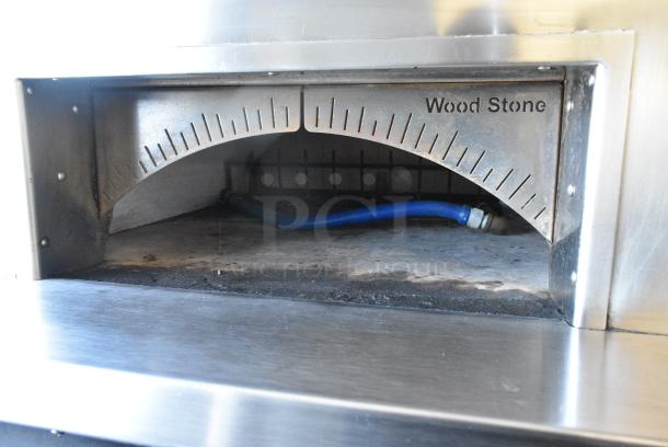 Wood Stone Stainless Steel Commercial Natural Gas Powered Il Forno Single Deck Pizza Oven. - Image 4 of 6