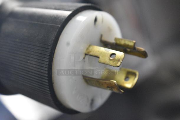 Stoelting F231-109I2 Stainless Steel Commercial Floor Style Water Cooled 2 Flavor w/ Twist Soft Serve Ice Cream Machine on Commercial Casters. 208-230 Volts, 3 Phase. - Image 10 of 11