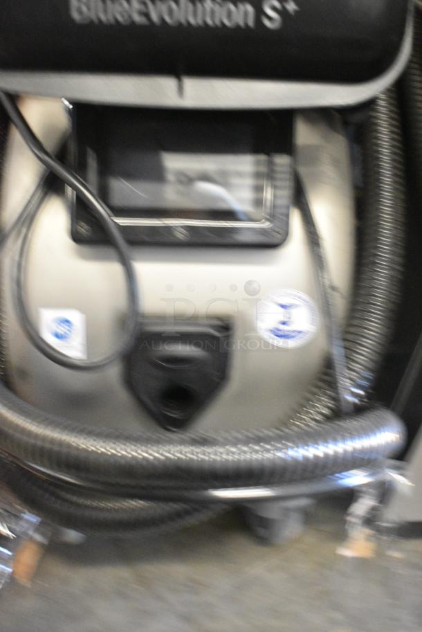 BRAND NEW SCRATCH AND DENT! Blue Evolution S+ J19217 448J19217 Portable Dry Steam Vacuum Cleaner with UVC Light Filter, Touchpad, and Tool Kit - 0.52 Gallon. 120 Volts, 1 Phase. Tested and Working! - Image 3 of 7