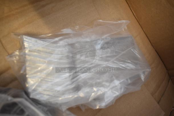6 BRAND NEW! Items Including 124SSKNF8 American Metalcraft SSKNF8 9" Mirror Finish Stainless Steel Serrated Steak Knife, 267010001 Choice Windsor 5 7/8" 18/0 Stainless Steel Teaspoon - 12/Case, 267010005 Choice Windsor 7" 18/0 Stainless Steel Dinner Fork - 12/Case, 267010002 Choice Windsor 5 7/8" 18/0 Stainless Steel Bouillon Spoon - 12/Case. 6 Times Your Bid! - Image 7 of 7