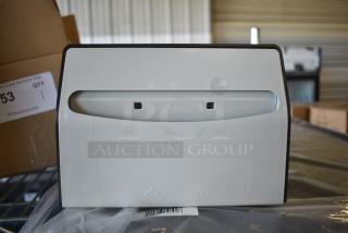 BRAND NEW SCRATCH AND DENT! Georgia Pacific Metal Dispenser