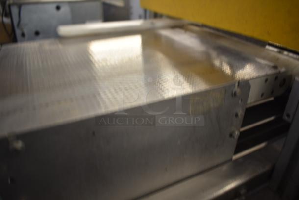 Metal Commercial Floor Style Pneumatic Auto Cutter / Press on Commercial Casters. Tested and Working! - Image 7 of 11