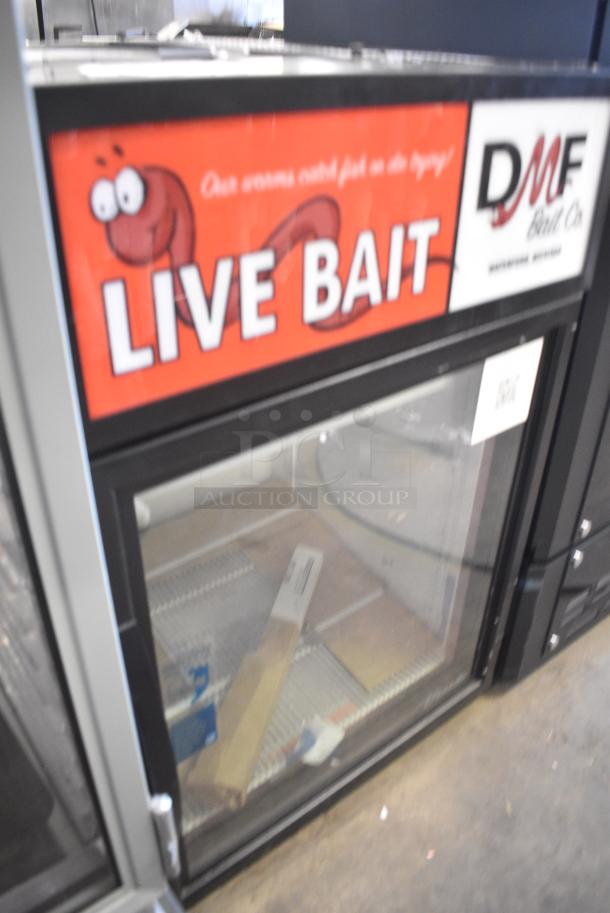 BRAND NEW SCRATCH AND DENT! 2022 True GDM-05-HC Metal Commercial Mini Cooler Merchandiser. 115 Volts, 1 Phase. Tested and Working! - Image 2 of 9