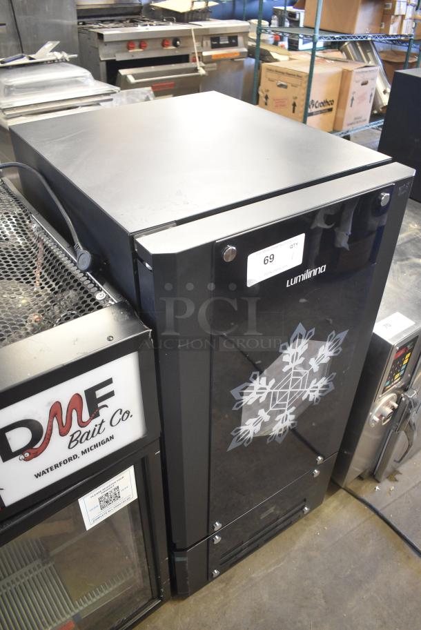 BRAND NEW SCRATCH AND DENT! Lumilinna ICE-SC40BXIWU Metal Commercial Single Door Beverage Cooler Crystallizer / Slush Cooler. 115 Volts, 1 Phase. Tested and Working! - Image 2 of 8