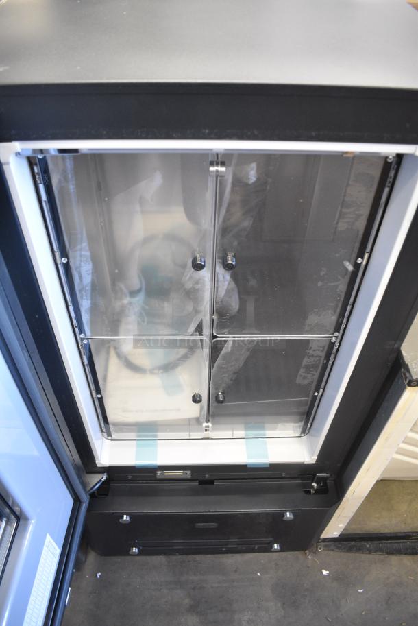 BRAND NEW SCRATCH AND DENT! Lumilinna ICE-SC40BXIWU Metal Commercial Single Door Beverage Cooler Crystallizer / Slush Cooler. 115 Volts, 1 Phase. Tested and Working! - Image 4 of 9