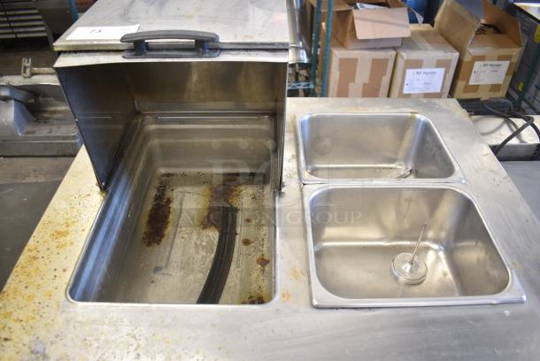 Servolift Eastern Metal Commercial Electric Powered 2 Bay Steam Table on Commercial Casters. 125 Volts, 1 Phase. Tested and Working! - Image 3 of 6