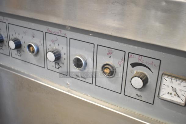 Hobart H-190G Stainless Steel Commercial Vacuum Sealer on Commercial Casters. 240 Volts, 3 Phase. - Image 4 of 9