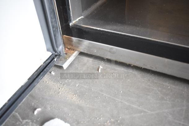 Turbo Air MUR-48 Stainless Steel Commercial 2 Door Undercounter Cooler. 115 Volts, 1 Phase. Tested and Working! - Image 7 of 9