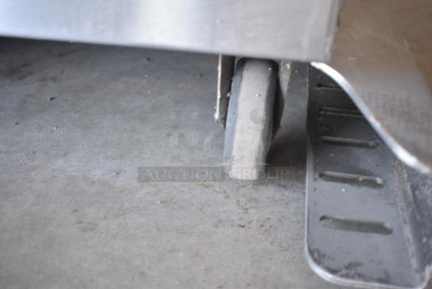 Fresh N Squeeze POS-1 Stainless Steel Commercial Floor Style Citrus Juicer on Commercial Casters. 115 Volts, 1 Phase. Tested and Working! - Image 6 of 8