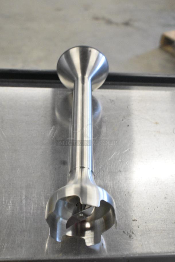 BRAND NEW SCRATCH AND DENT! Hamilton Beach HMI009 Immersion Blender. 115 Volts, 1 Phase. Tested and Working! - Image 3 of 10