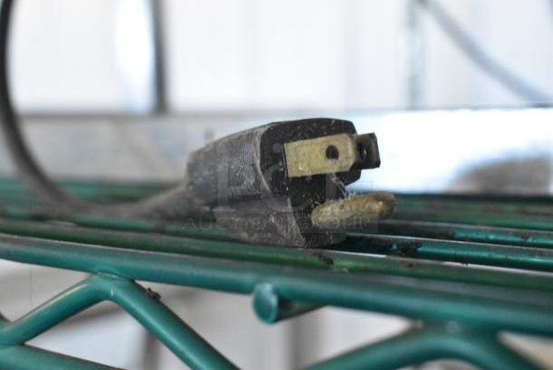 Metal Countertop 2 Head Warming Lamp. 120 Volts, 1 Phase. - Image 4 of 5