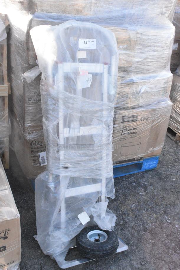 BRAND NEW SCRATCH AND DENT! HS-1009 Lavex 750 lb. 2-in-1 Convertible Hand Truck with Pneumatic Wheels - Image 3 of 6